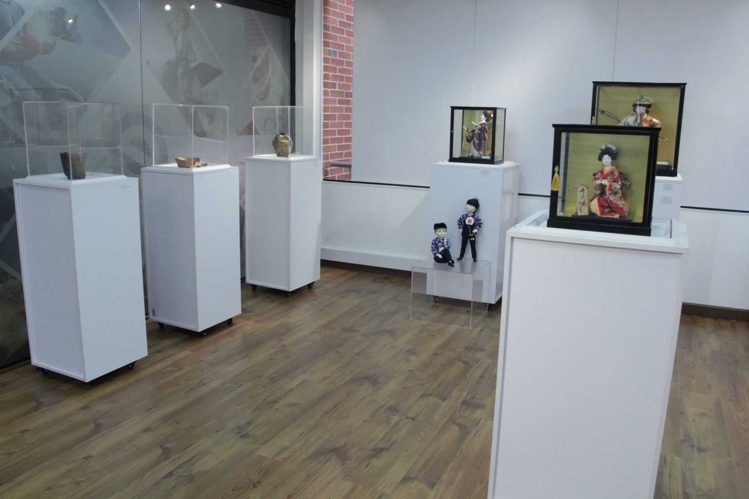 Vista de la sala, 2 de 23