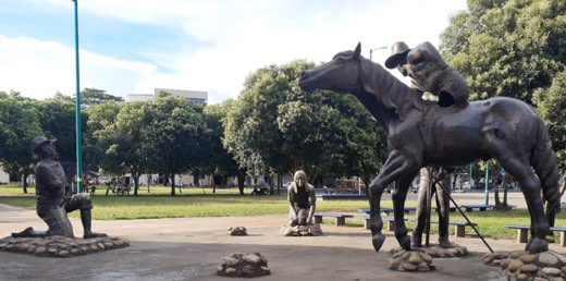 Los Abanderados, registro 01 de 6