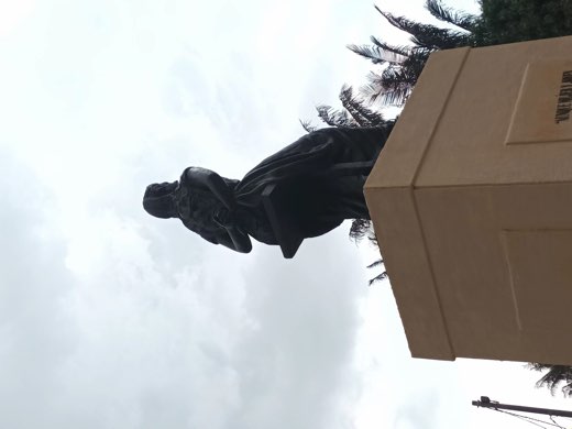 Monumento a La Pola, registro 04 de 6
