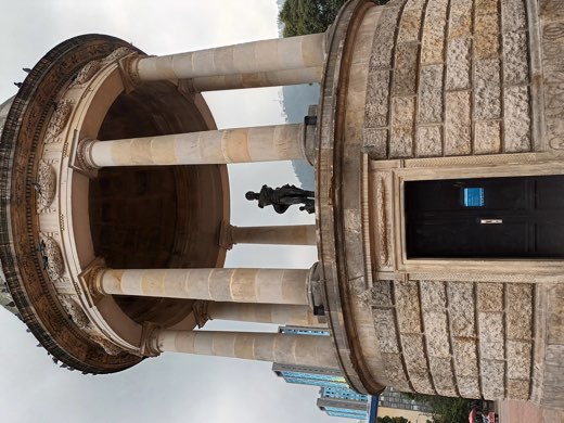 Temple al Libertador, registro 01 de 6